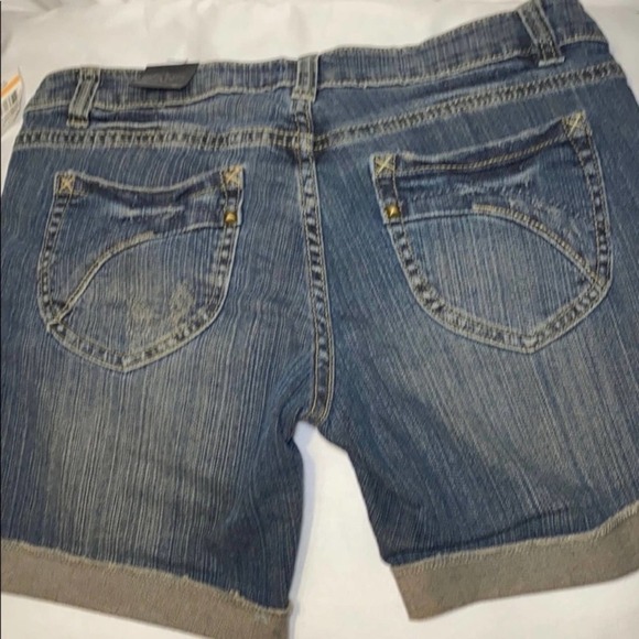 Bermuda Denim Jeans Bermuda Shorts *Size 7 - Picture 4 of 7